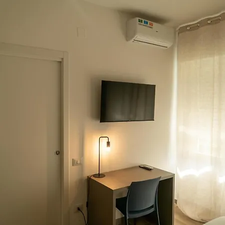 Center Apartment *