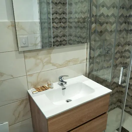 Apartment Center *